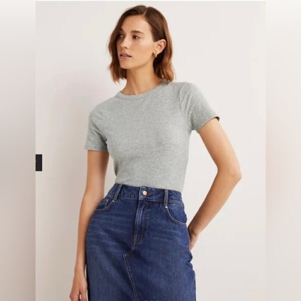 Streetwear Society Basic Solid Form Fitted Tee, G… - image 2